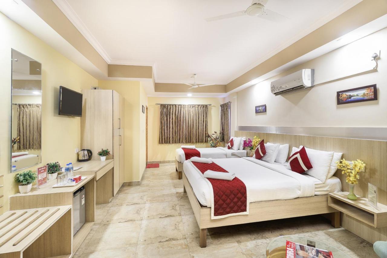 Hotel Octave Royal Opera Bangalore Esterno foto